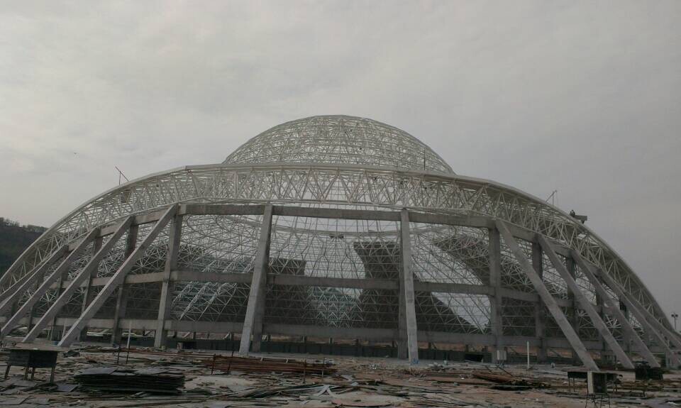 昆明體育場館網(wǎng)架工程