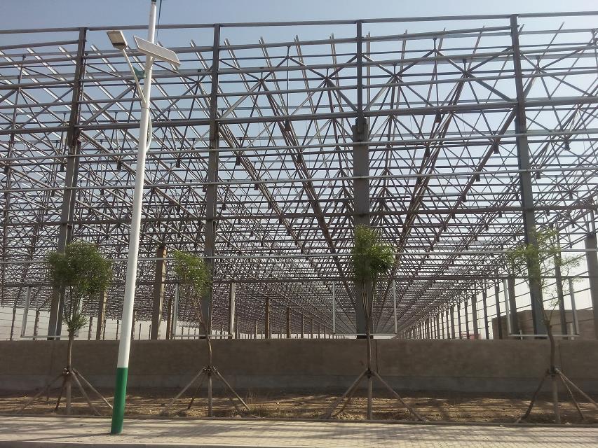 長春汽車工業廠房網架