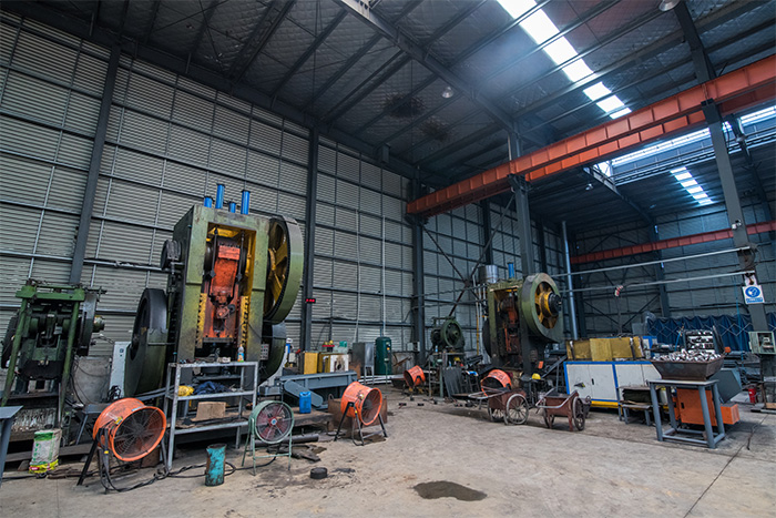 江蘇網(wǎng)架配件-錐頭加工車間